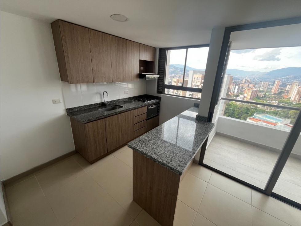 APARTAMENTO EN ARRIENDO EL CARMELO SABANETA — foto 5