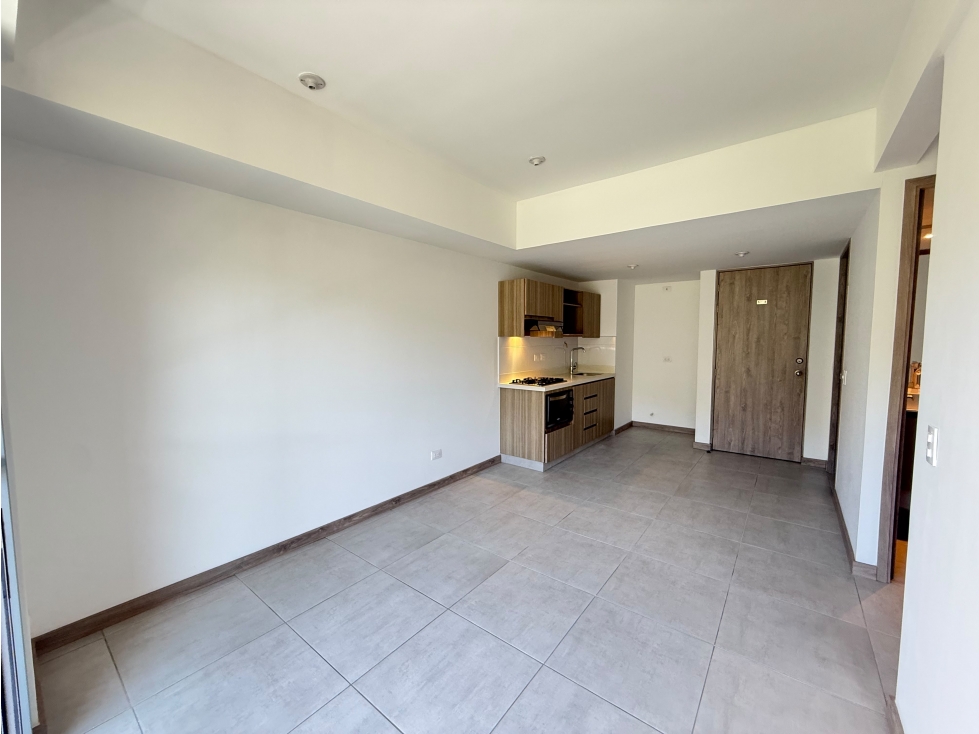 ARRIENDO APARTAMENTO ACABADOS MODERNOS SECTOR TRES ESQUINAS. — foto 3