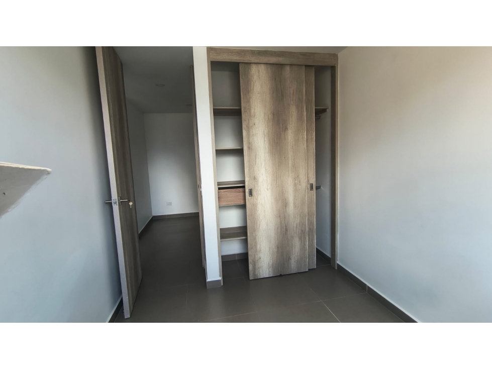 ARRIENDO APARTAMENTO CIUDAD DEL RIO — foto 6