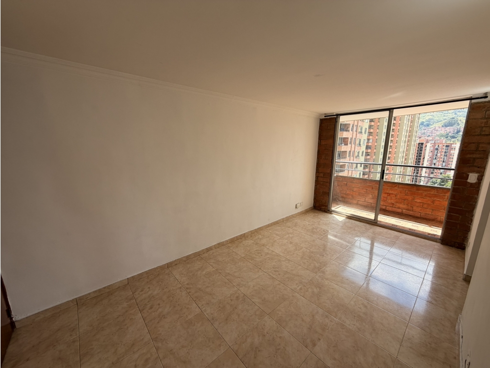 Arriendo Apartamento Rodeo Alto — foto 5