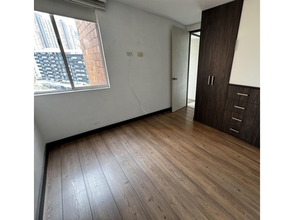 Arriendo apartamento Loma de los Bernal — foto 5