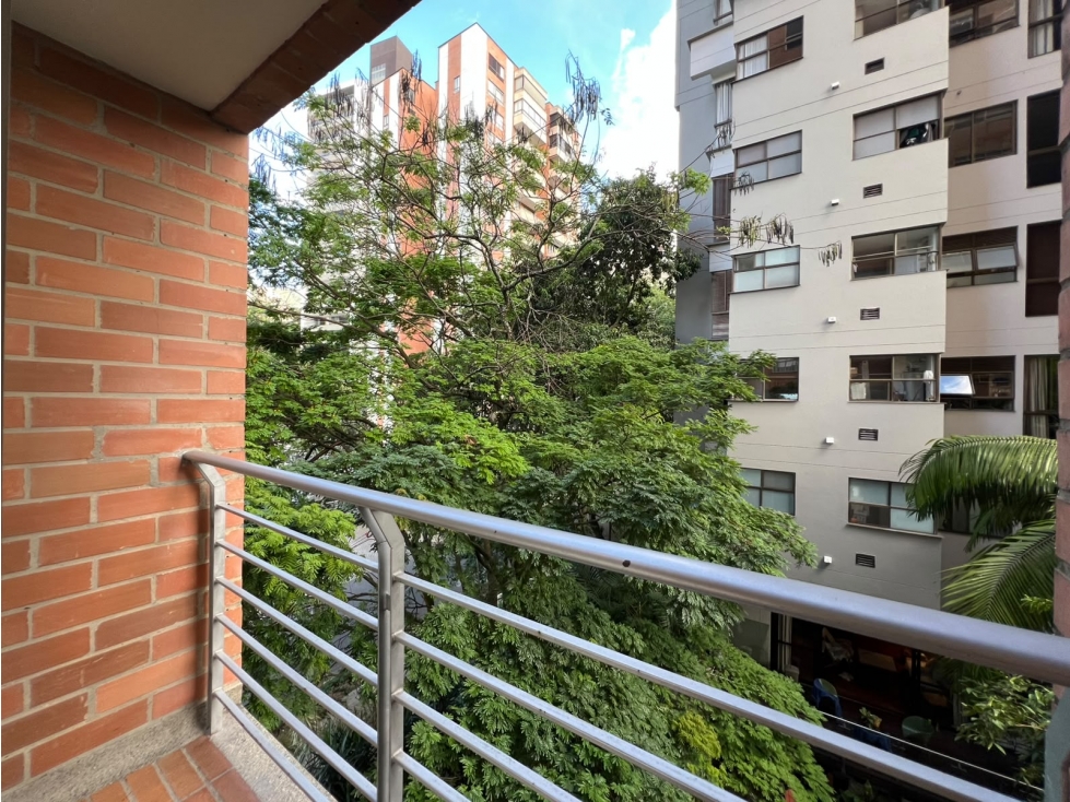 ARRIENDO APARTAMENTO POBLADO -LOS BALSOS — foto 3