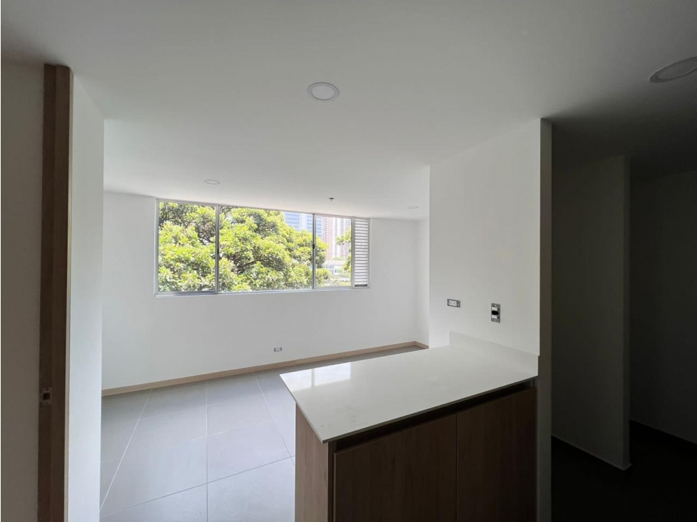 ARRIENDO APARTAMENTO GUAYABAL - REGIONAL - 4