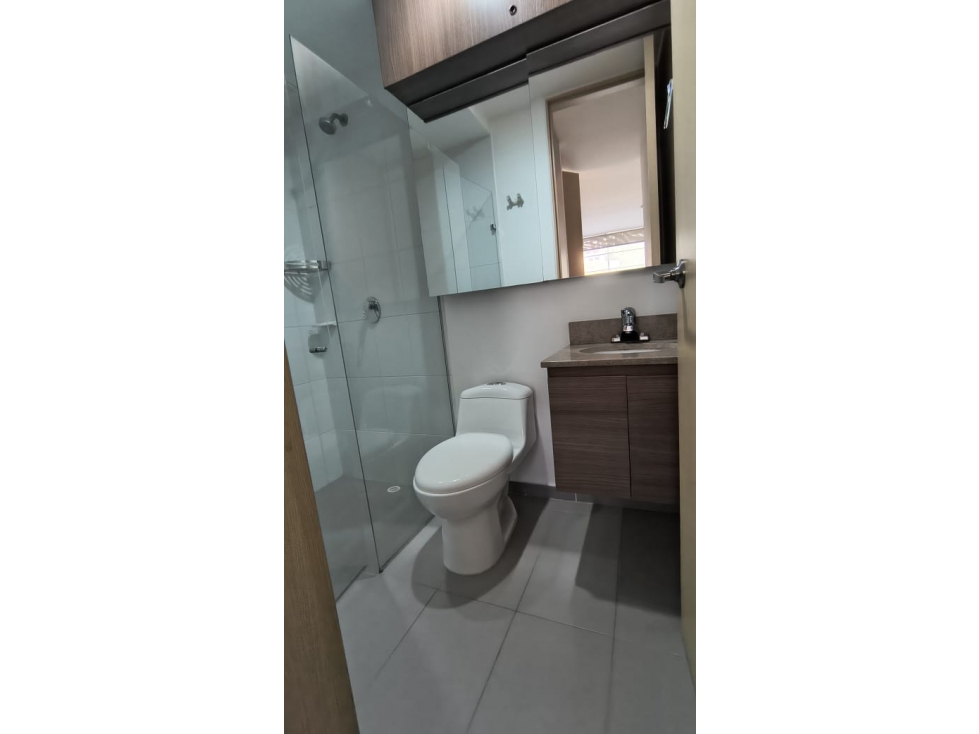 ARRIENDO APARTAMENTO LOMA DEL INDIO — foto 6