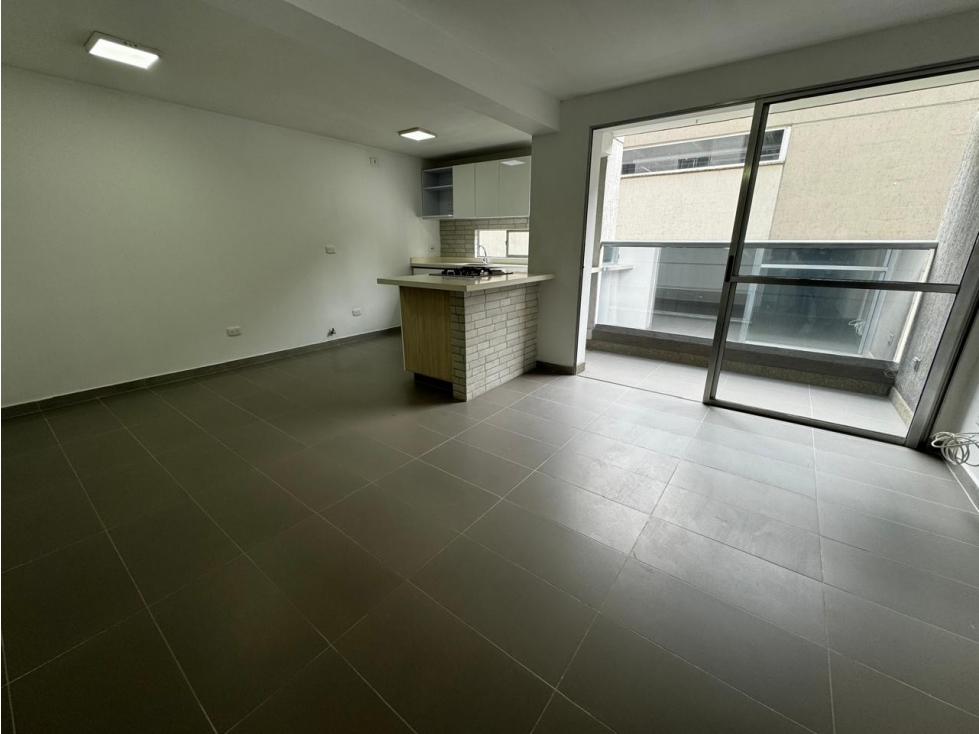 Arriendo apartamento Loma de los Bernal — foto 3