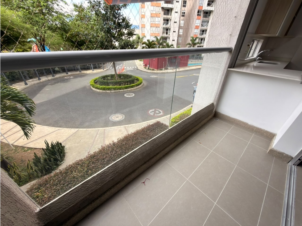 Arriendo apartamento Loma de los Bernal — foto 4