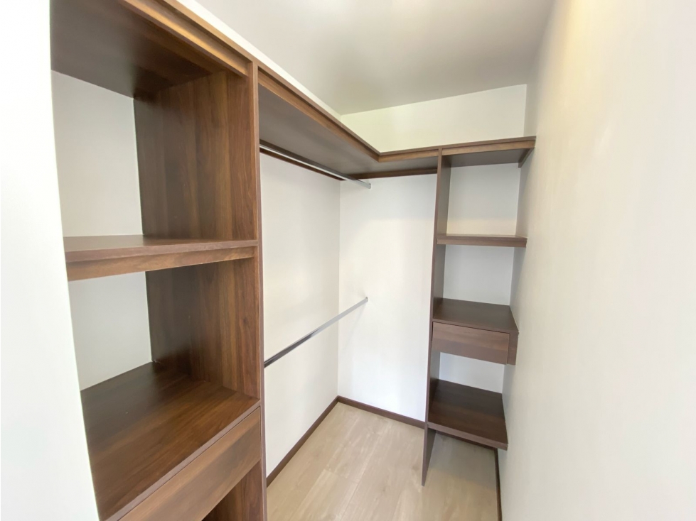 APARTAMENTO EN ARRIENDO LOS ALCAZARES SABANETA — foto 6