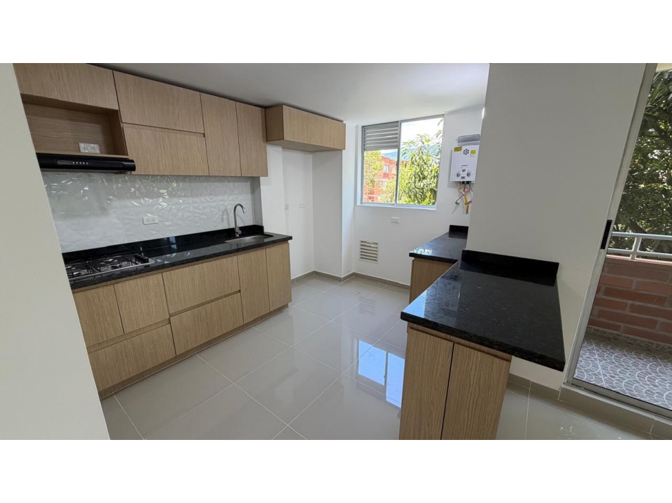 RENTO APARTAMENTO EN ENVIGADO CERCA AL PARQUE PPAL — foto 4