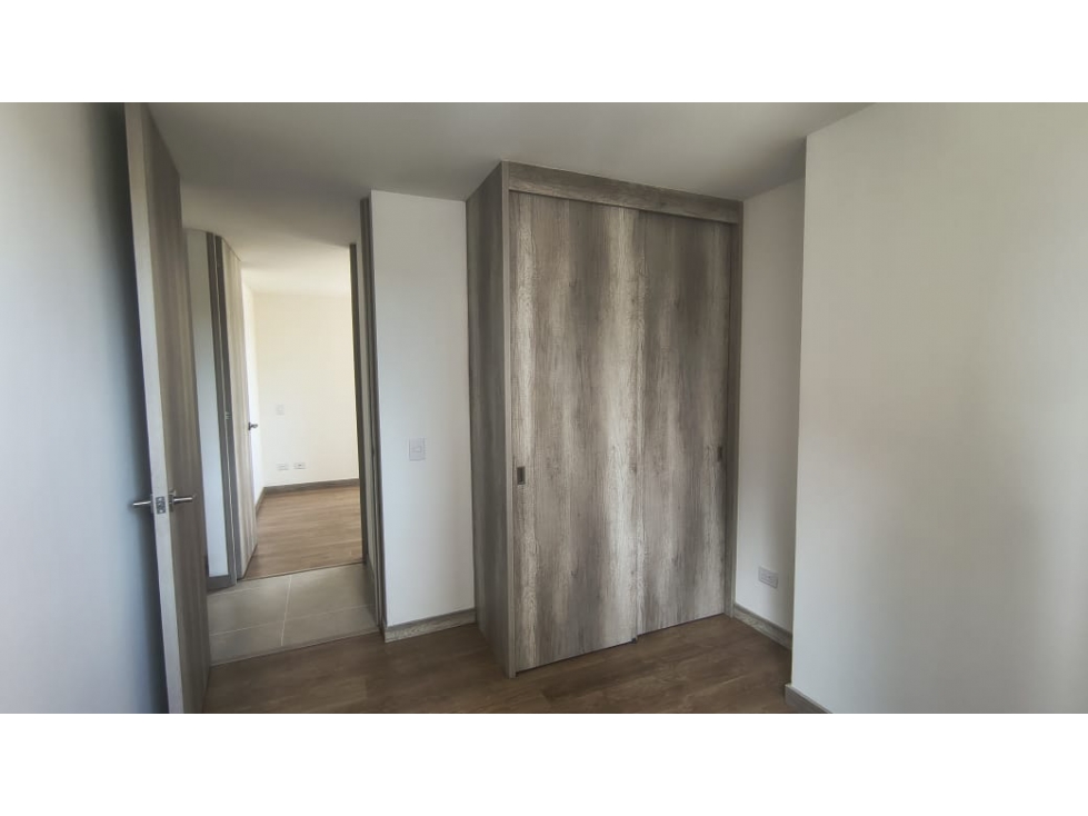 ARRIENDO APARTAMENTO CIUDAD DEL RIO — foto 6