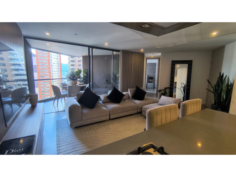 ARRIENDO APARTAMENTO POBLADO-ALTOS DEL POBLADO — foto 2