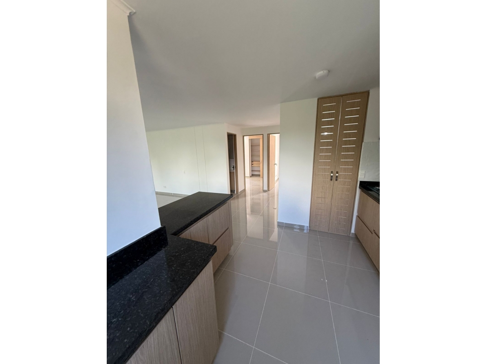 APARTAMENTO EN ARRIENDO EL DORADO -ENVIGADO — foto 2