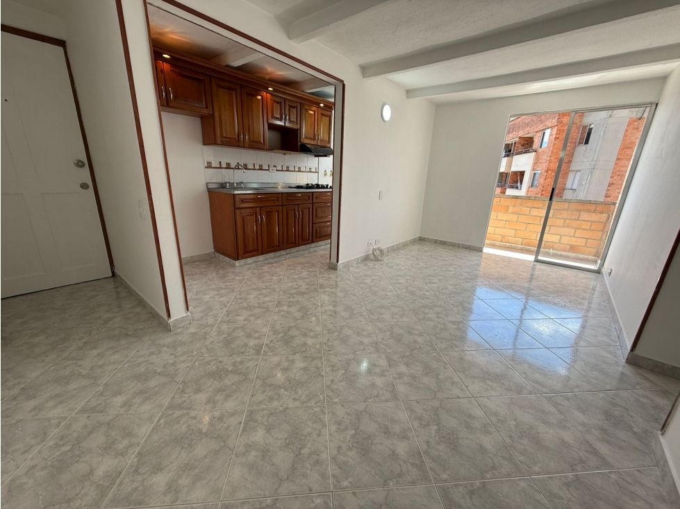 Arriendo apartamento Loma de los Bernal