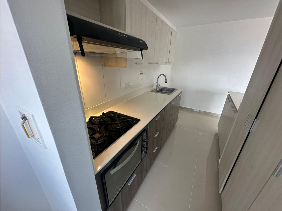 RENTO APARTAMENTO EN SABANETA PARTE PLANA — foto 3