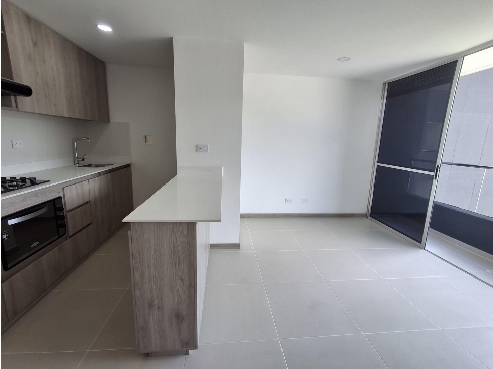 Apartamento arriendo CIUDAD COLTEJER — foto 5