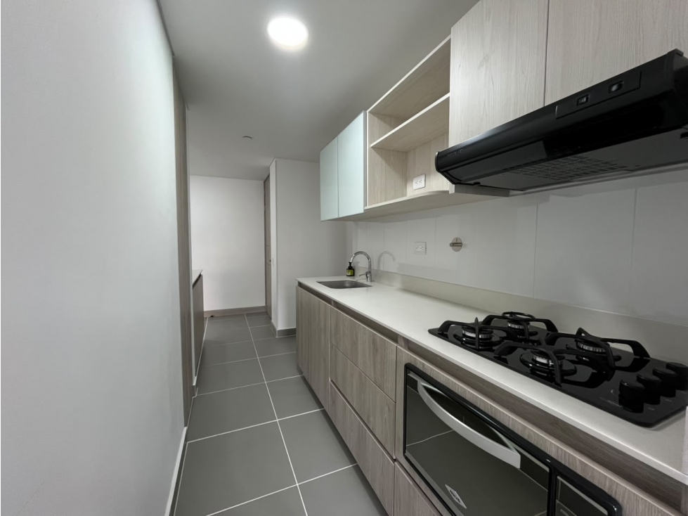 Apartamento en renta envigado loma el esmeraldal — foto 4