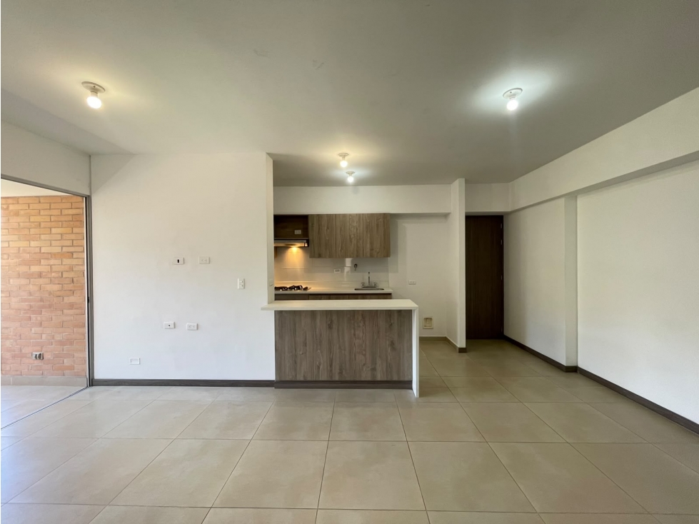 APARTAMENTO EN ARRIENDO ASDESILLAS SABANETA — foto 3