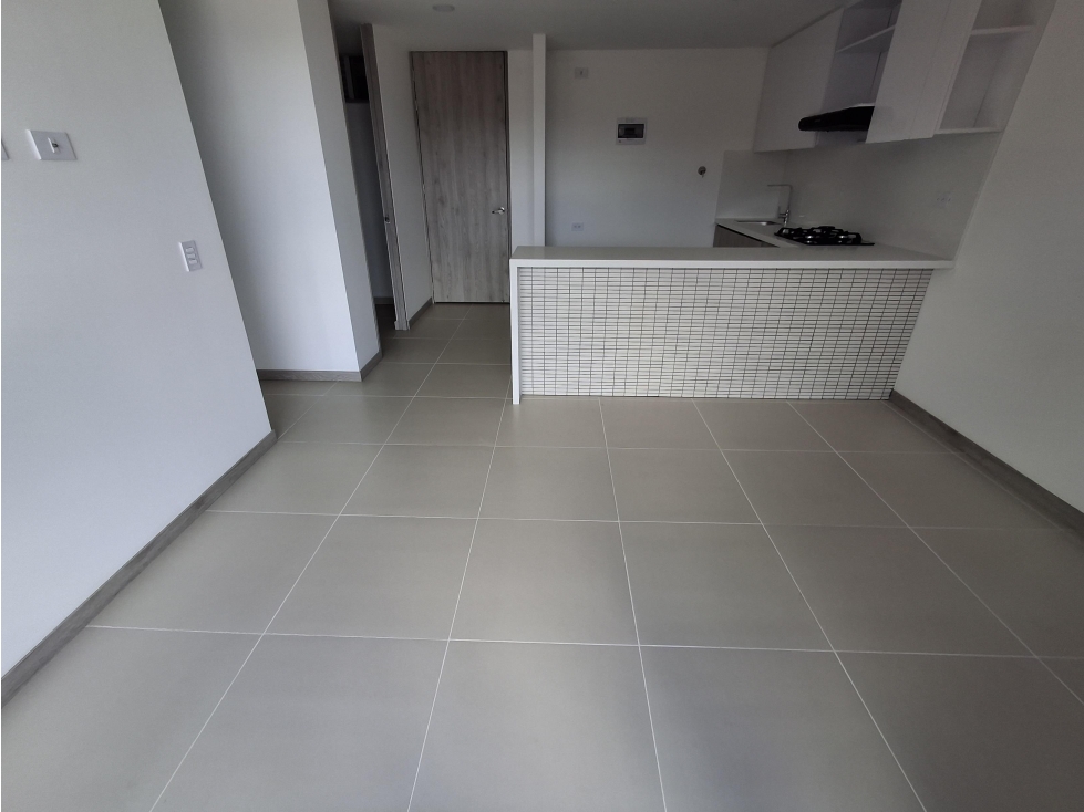 Apartamento arriendo CIUDAD COLTEJER — foto 5