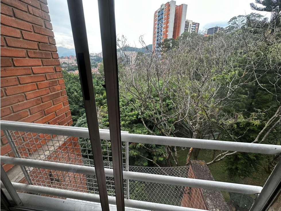 Arriendo apartamento Loma de los Bernal — foto 5