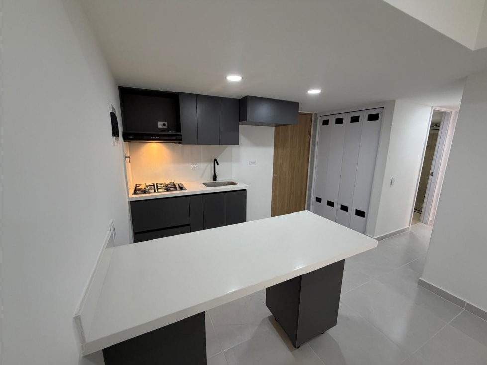 APARTAMENTO EN ARRIENDO PAN DE AZUCAR -SABANETA — foto 3