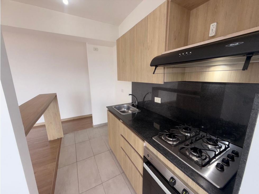 APARTAMENTO EN SABANETA SECTOR AVES MARIA — foto 3