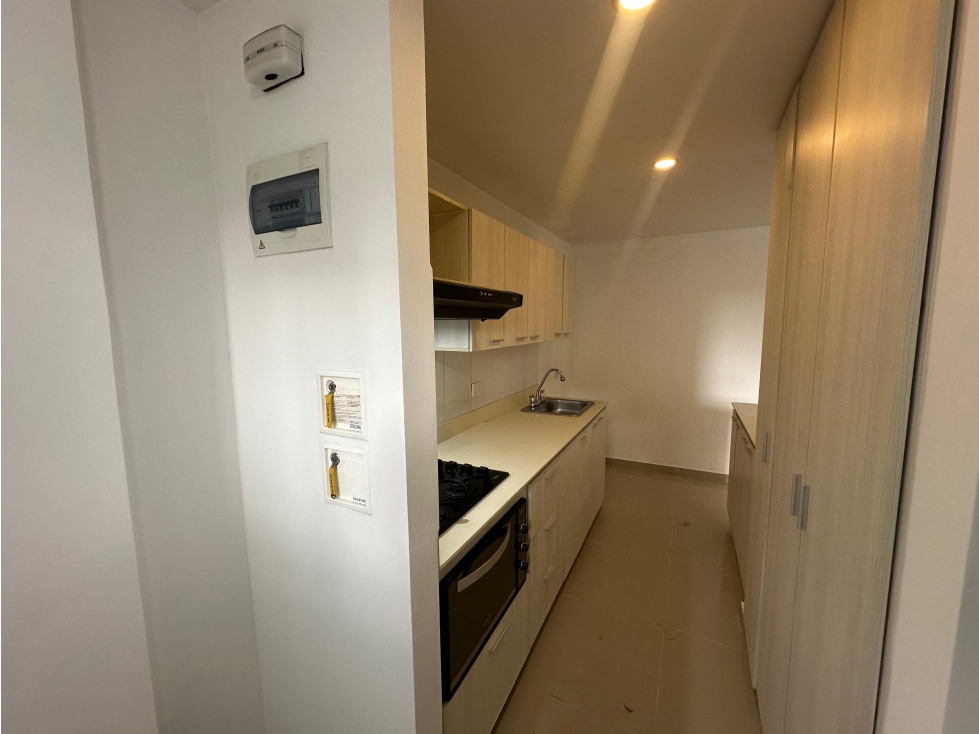 RENTO APARTAMENTO EN SABANETA PARTE PLANA — foto 3
