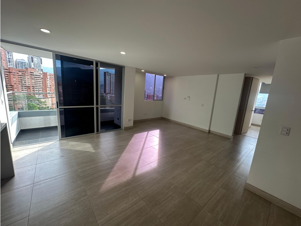 RENTO APARTAMENTO EN SABANETA UNIDAD BIANCO — foto 3