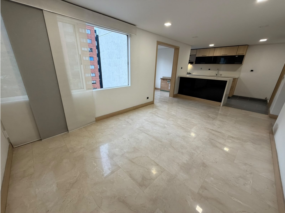 APARTAMENTO EN ARRIENDO EN ALMERIA LAURELES — foto 5