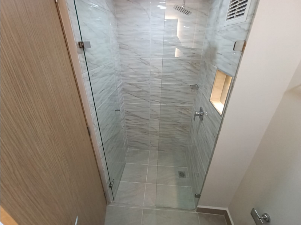 APARTAMENTO EN ARRIENDO CALASANZ — foto 6