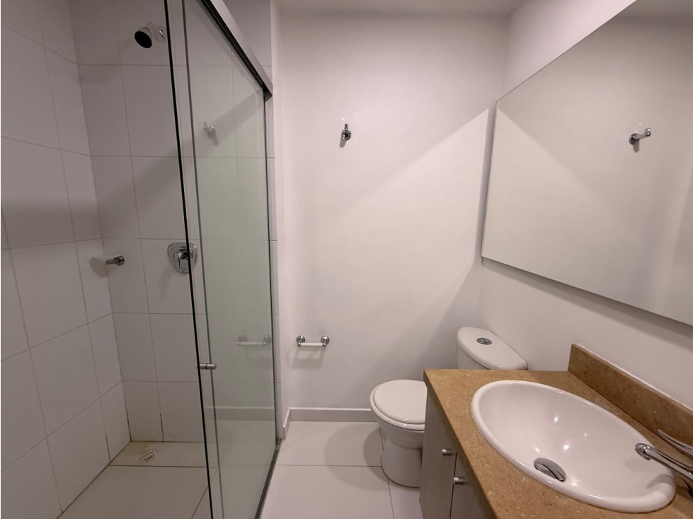 RENTO APARTAMENTO EN SABANETA PARTE PLANA CERCA A MAYORCA — foto 3