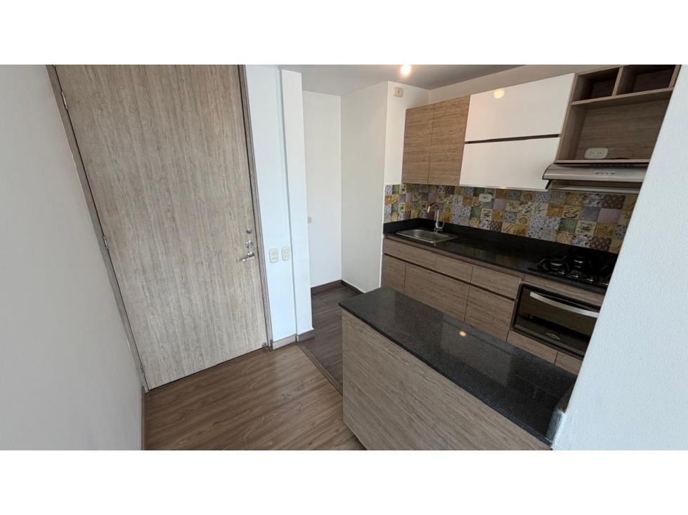 APARTAMENTO EN ARRIENDO PRADOS DE SABANETA -SABANETA - 3