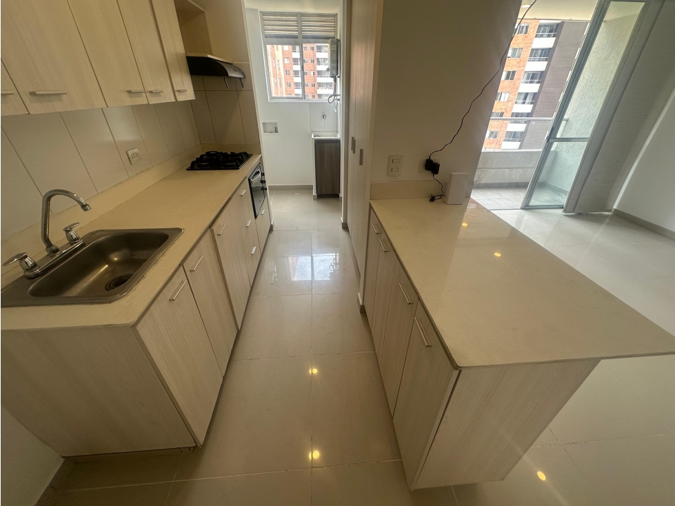 RENTO APARTAMENTO EN SABANETA PARTE PLANA — foto 3