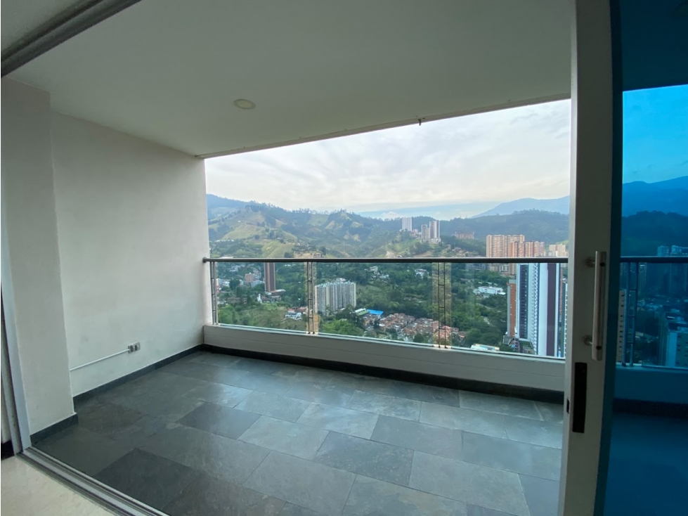 RENTO APARTAMENTO MUY ESPACIOSO EN SABANETA — foto 3