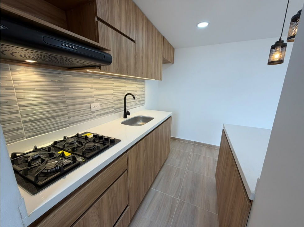 ARRIENDO APARTAMENTO EN SANTA ANA BELLO — foto 3