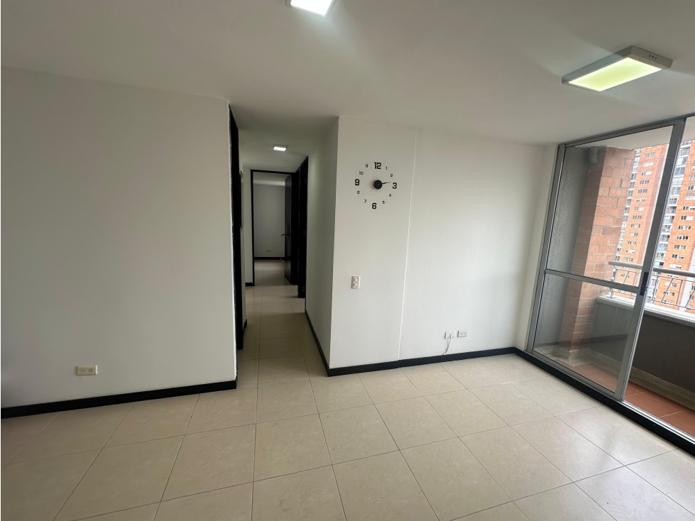 RENTO APARTAMENTO EN SABANETA PARTE PLANA — foto 6