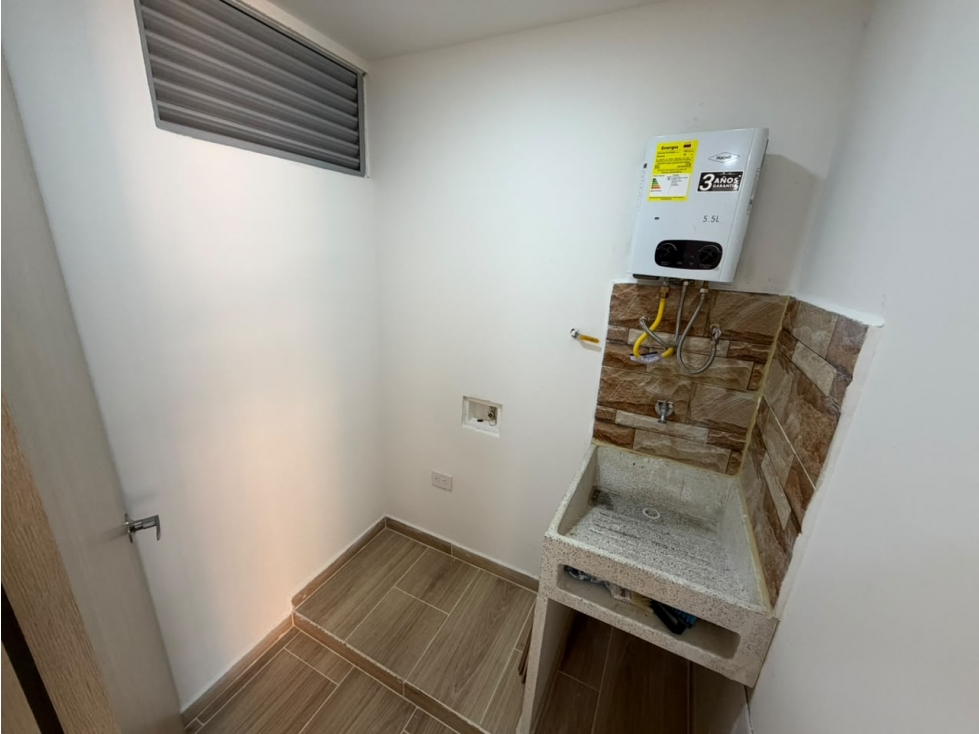 ARRIENDO APARTAMENTO EN FABRICATO BELLO — foto 4