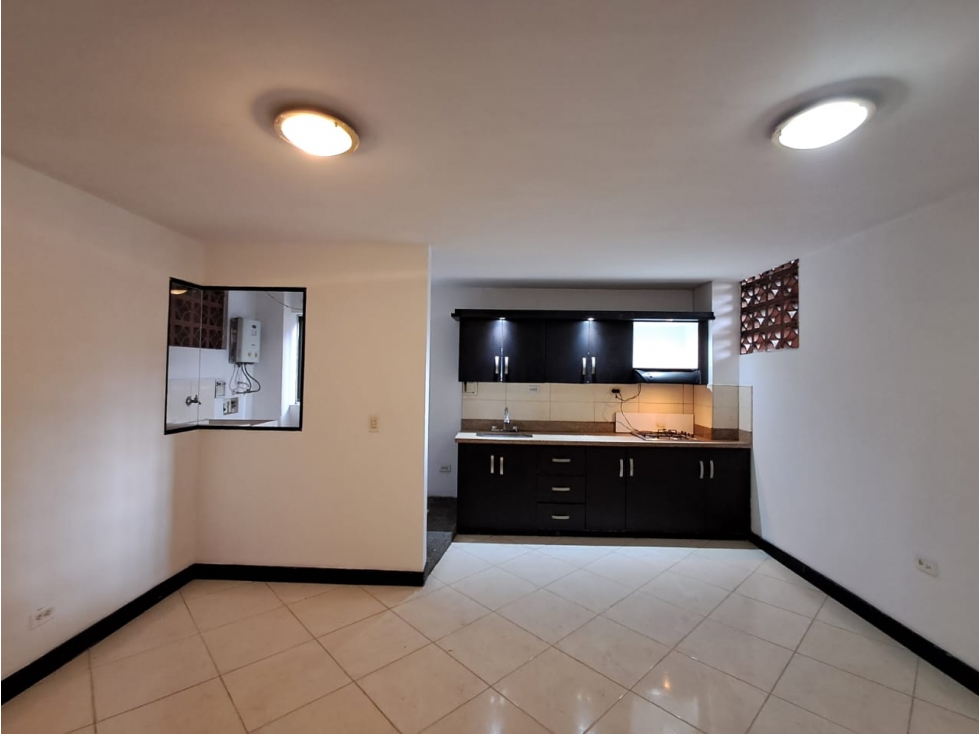 APARTAMENTO EN ARRINDO LA GLORIA ITAGUI — foto 4