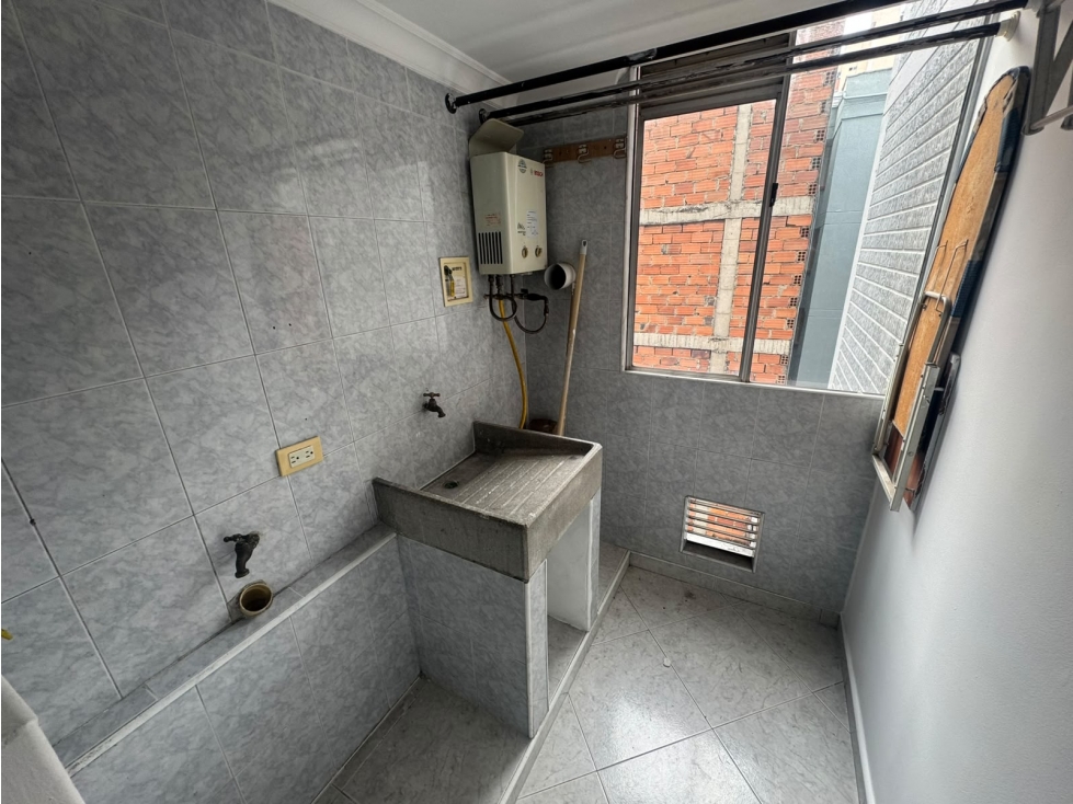 Apartamento en Arriendo en La America — foto 3