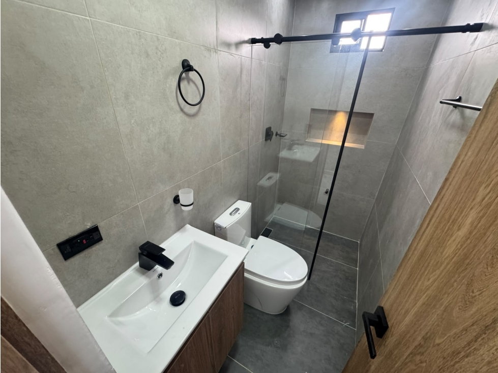 Apartaestudio en Arriendo en La America — foto 4