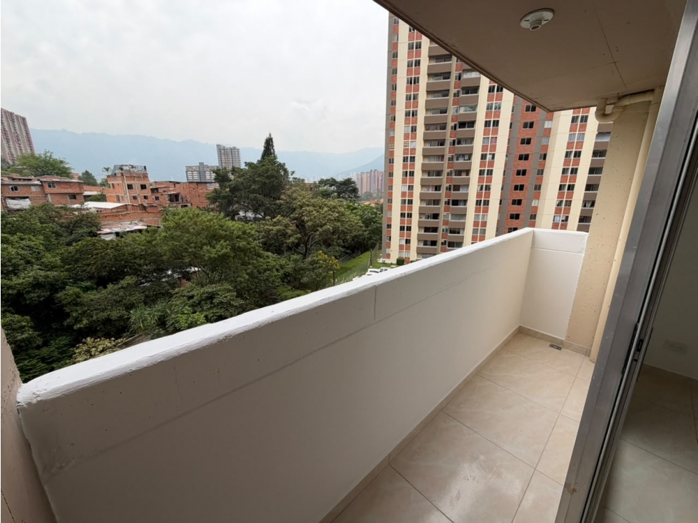 ARRIENDO APARTAMENTO EN NIQUIA BELLO — foto 5