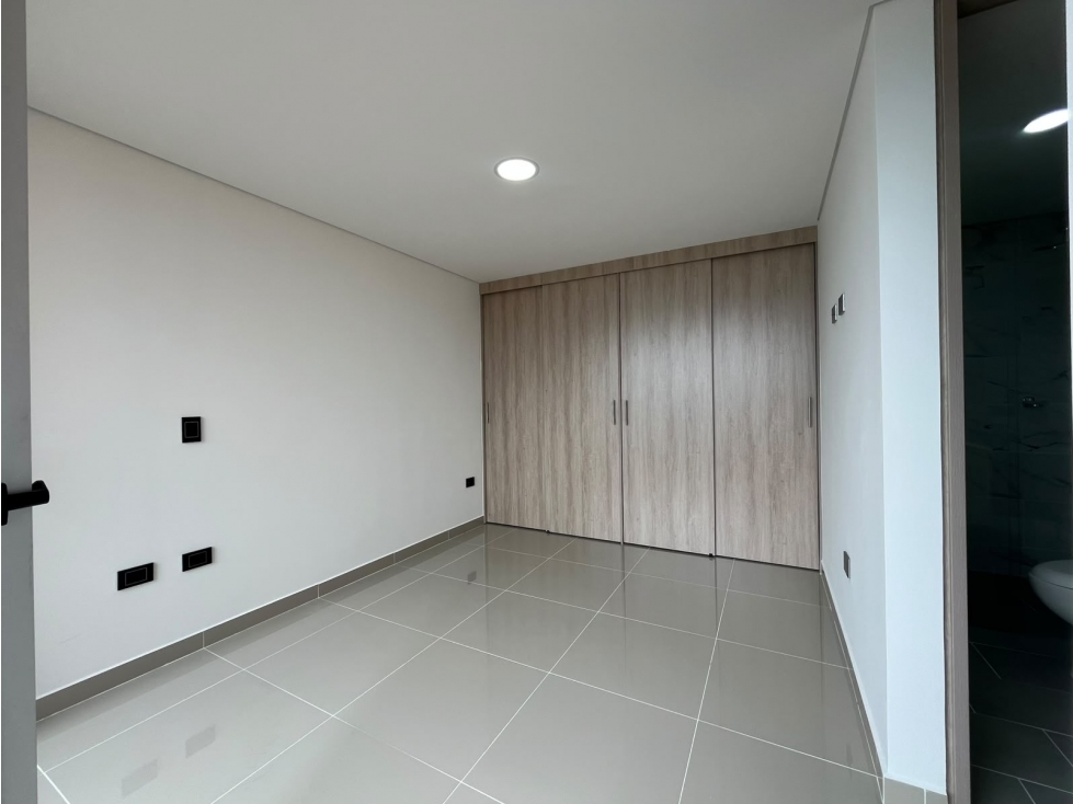 APARTAMENTO EN ARRIENDO TOLEDO -LA ESTRELLA — foto 3