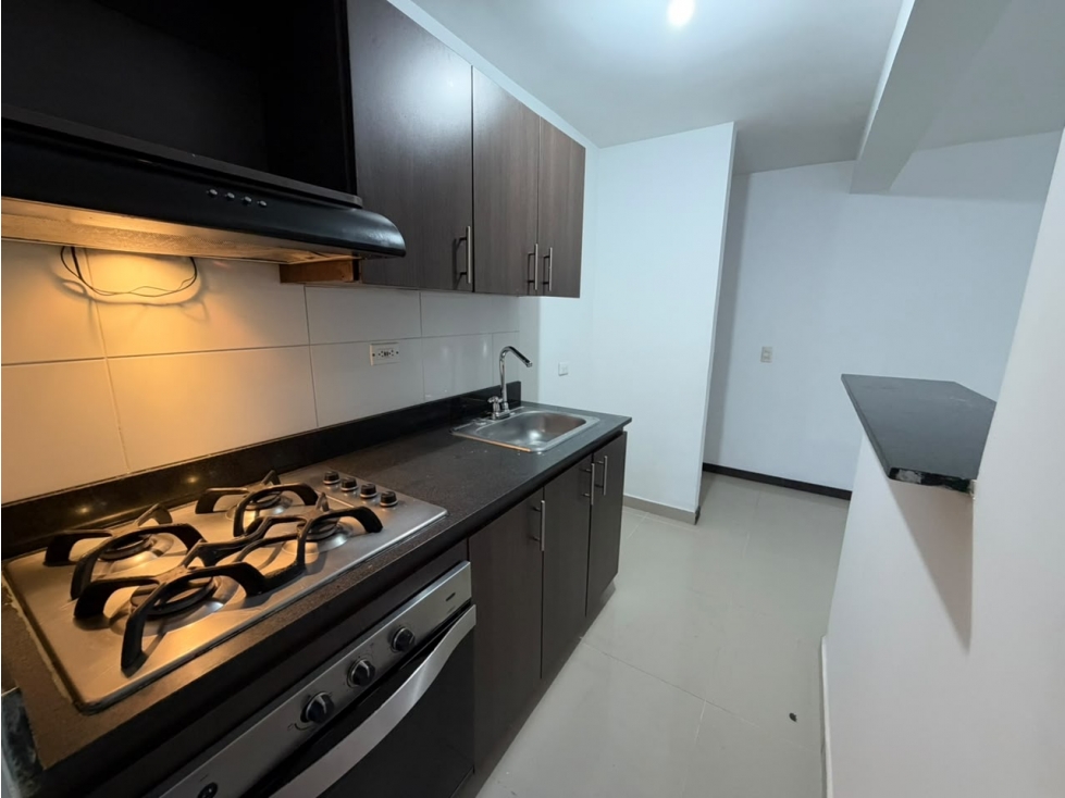 ARRIENDO APARTAMENTO EN NIQUIA BELLO — foto 2