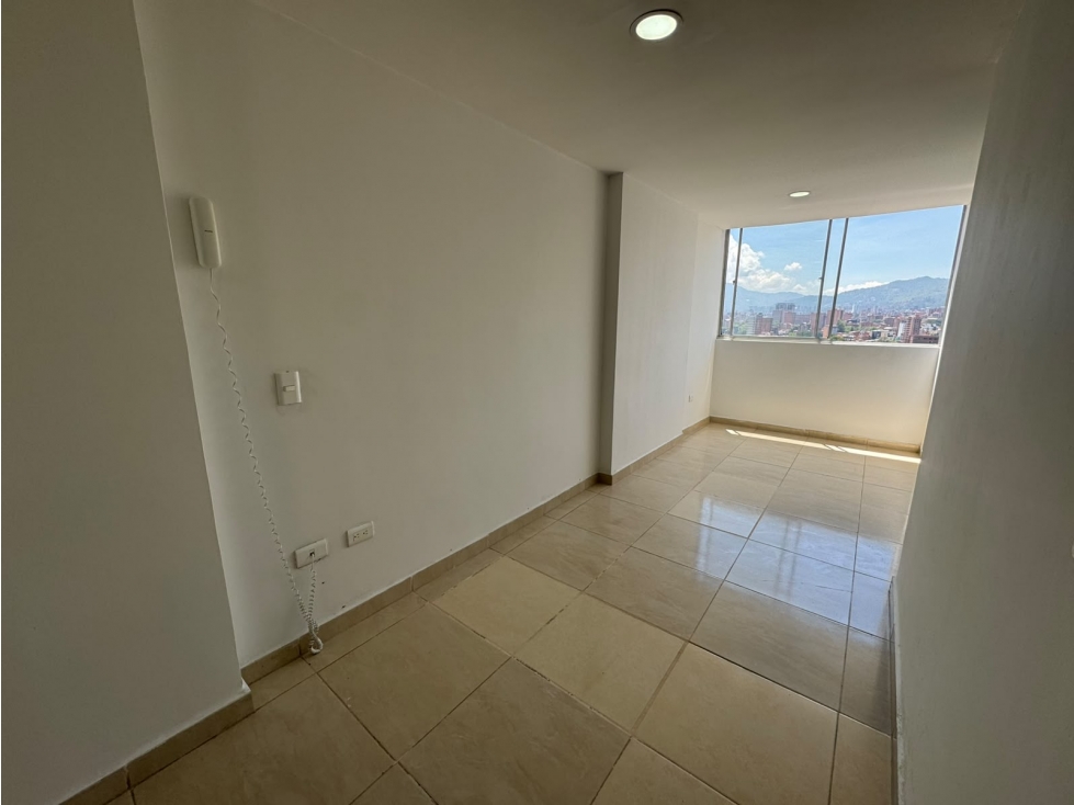 Apartamento en arriendo en Calasanz parte baja — foto 3
