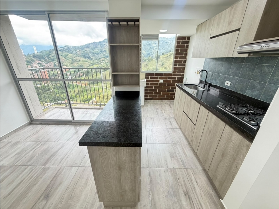 APARTAMENTO EN ARRIENDO SAN JOSE PARTE ALTA -SABANETA — foto 3