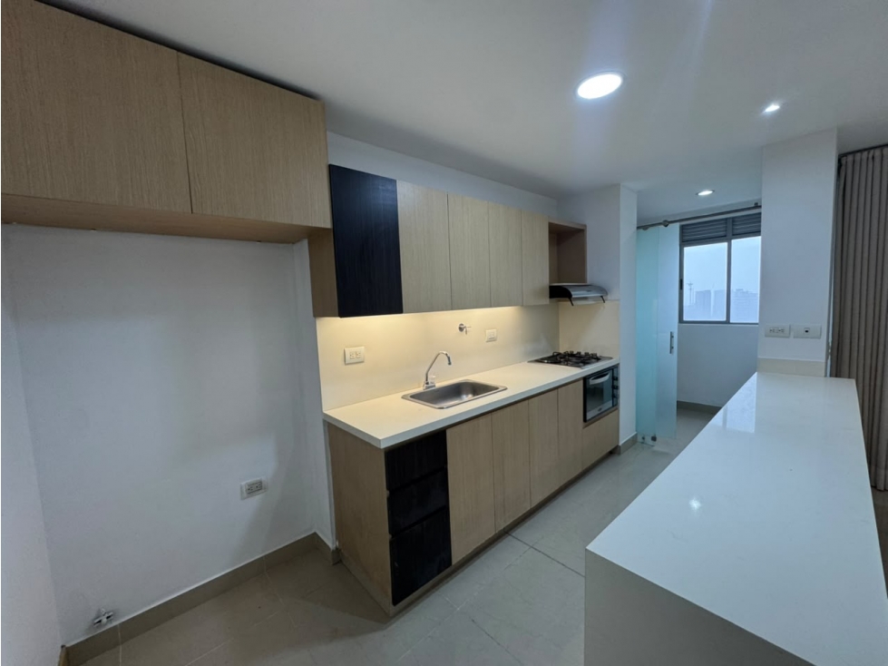 ARRIENDO APARTAMENTO EN CASTROPOL - 3