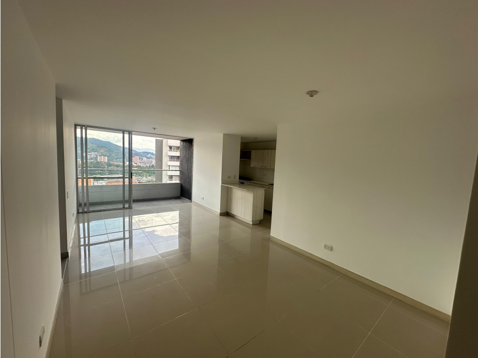 APARTAMENTO EN SABANETA PARTE PLANA CERCA A LA ESTACION DEL METRO — foto 4