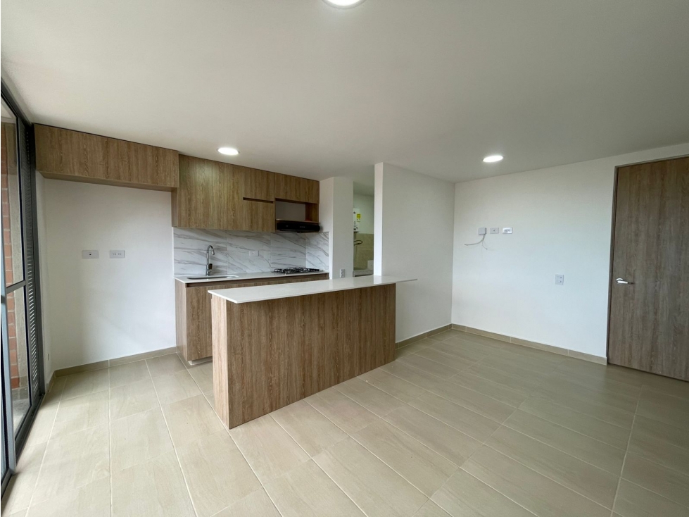 Apartamento arriendo CIUDAD COLTEJER — foto 6