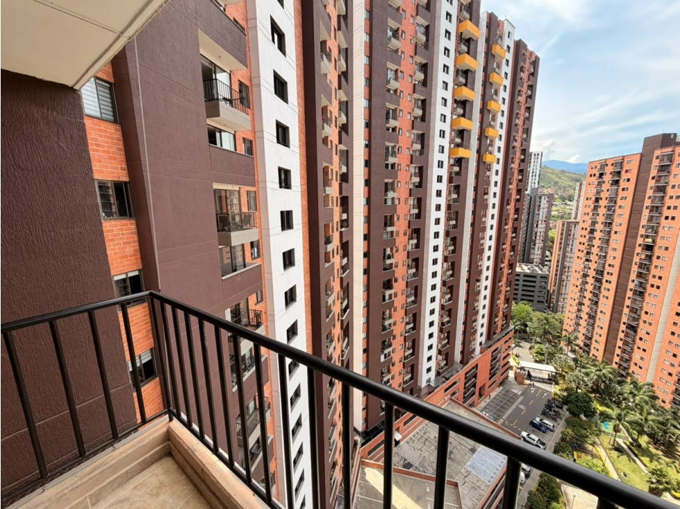 Arriendo Apartamento Rodeo Alto — foto 6