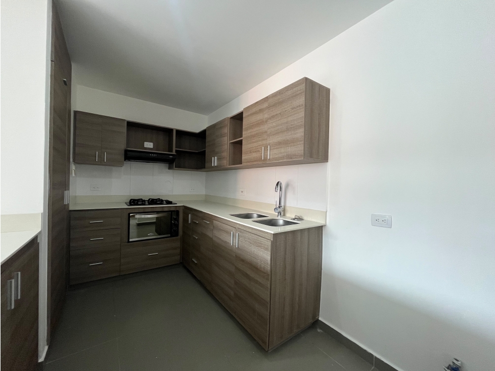 Apartamento en renta ENVIGADO LOMA DEL ESCOBERO — foto 2