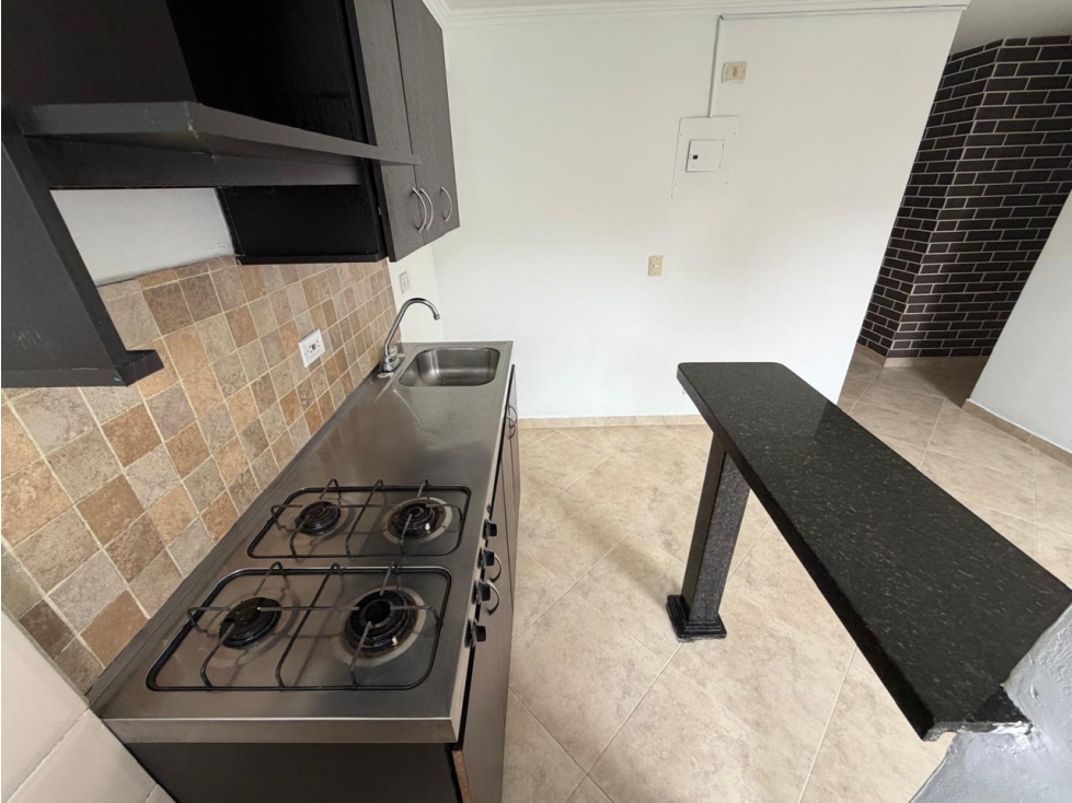 APARTAMENTO EN ARRIENDO - ROBLEDO - 2