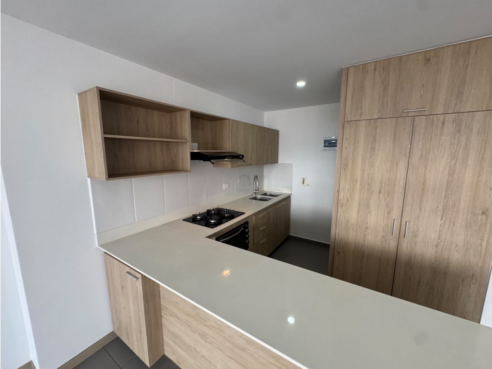 Apartamento en renta ENVIGADO LOMA DEL ESCOBERO — foto 3